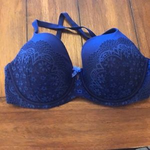 Victoria’s Secret 38DDD
